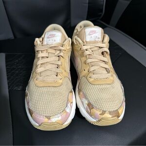 Size 7.5 - Nike Air Max SC Sesame Pink Camo W